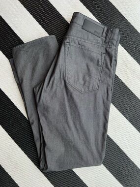 BOSS Men's Charcoal Slim Jeans